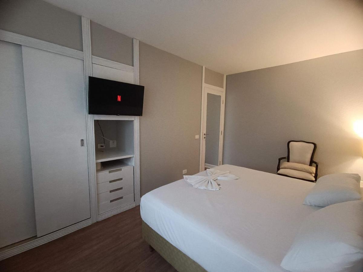 Apto-Flat Excelente Localizacao Centro-Batel - Somente Familiares Curitiba Ngoại thất bức ảnh