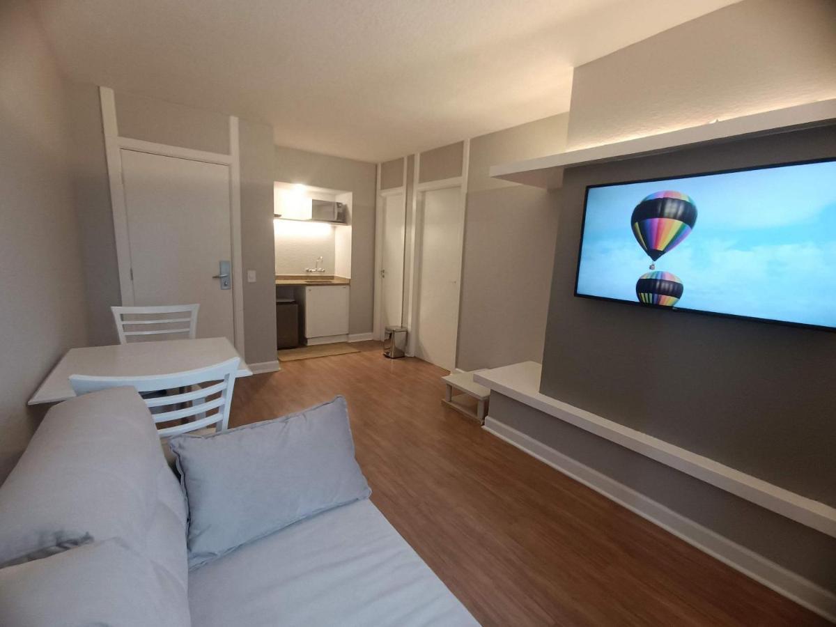 Apto-Flat Excelente Localizacao Centro-Batel - Somente Familiares Curitiba Ngoại thất bức ảnh