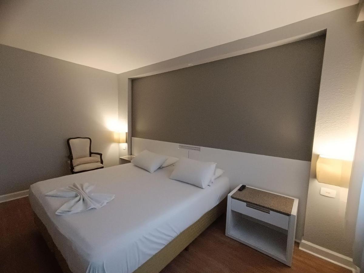 Apto-Flat Excelente Localizacao Centro-Batel - Somente Familiares Curitiba Ngoại thất bức ảnh