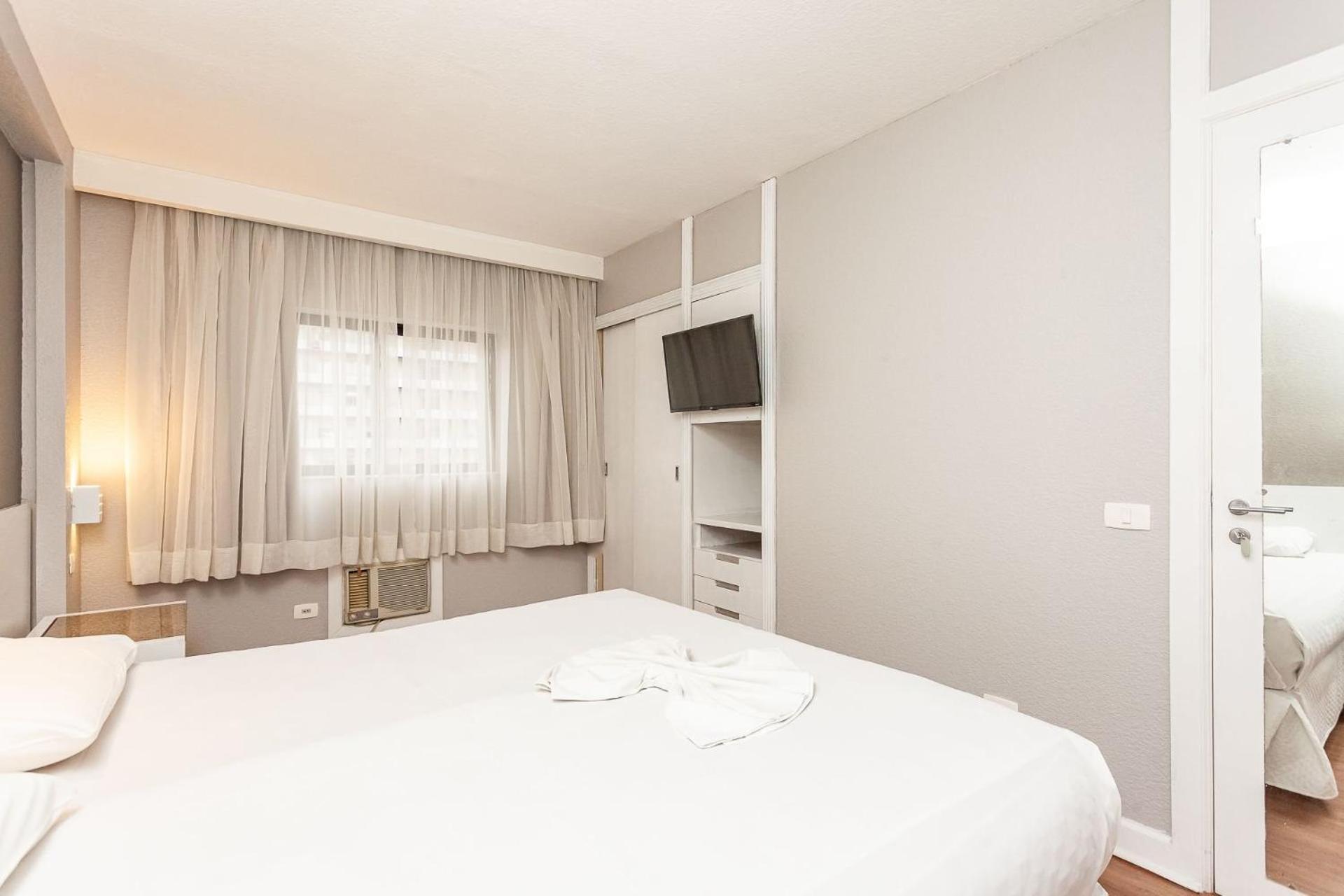 Apto-Flat Excelente Localizacao Centro-Batel - Somente Familiares Curitiba Ngoại thất bức ảnh