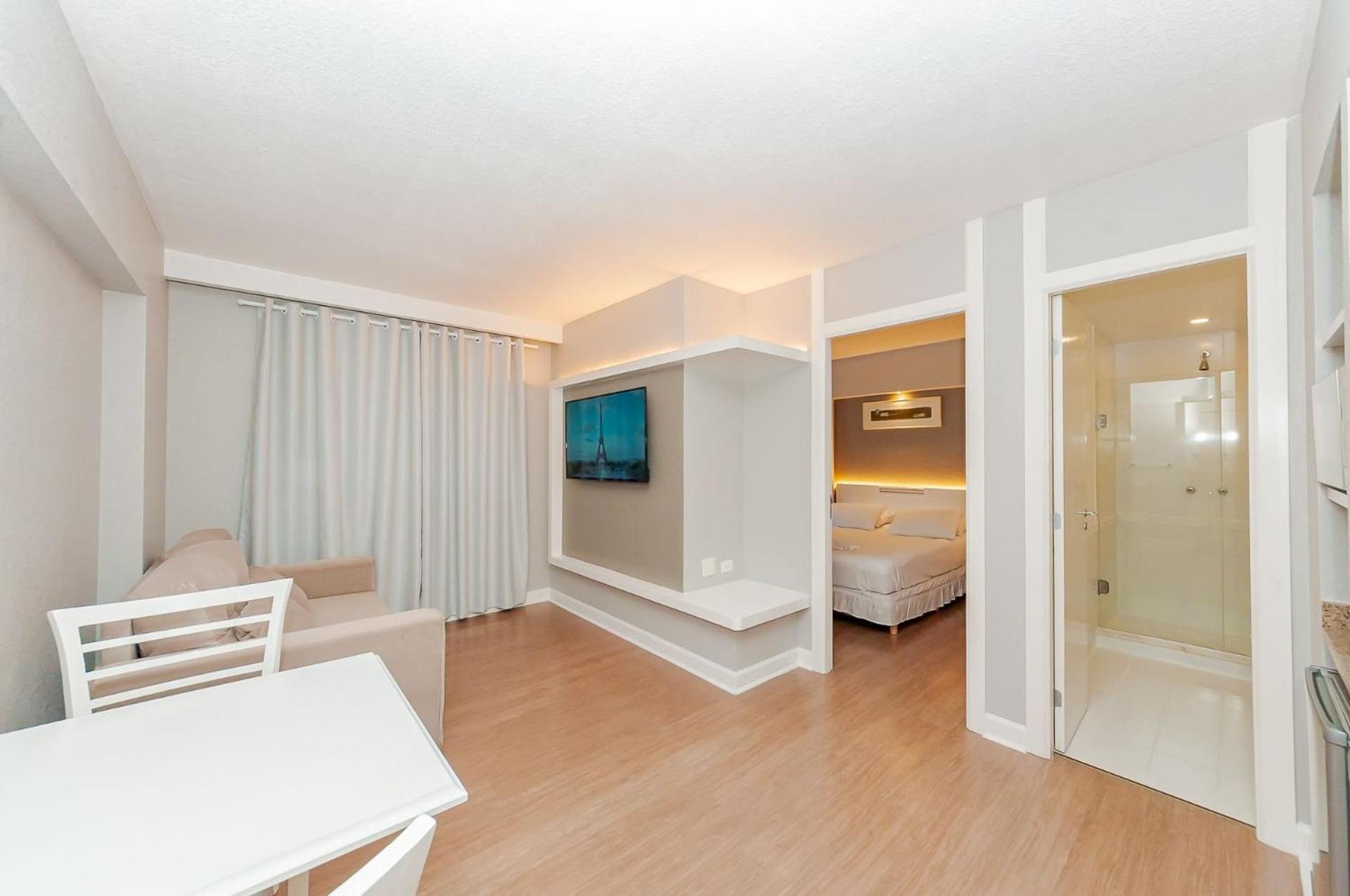 Apto-Flat Excelente Localizacao Centro-Batel - Somente Familiares Curitiba Ngoại thất bức ảnh