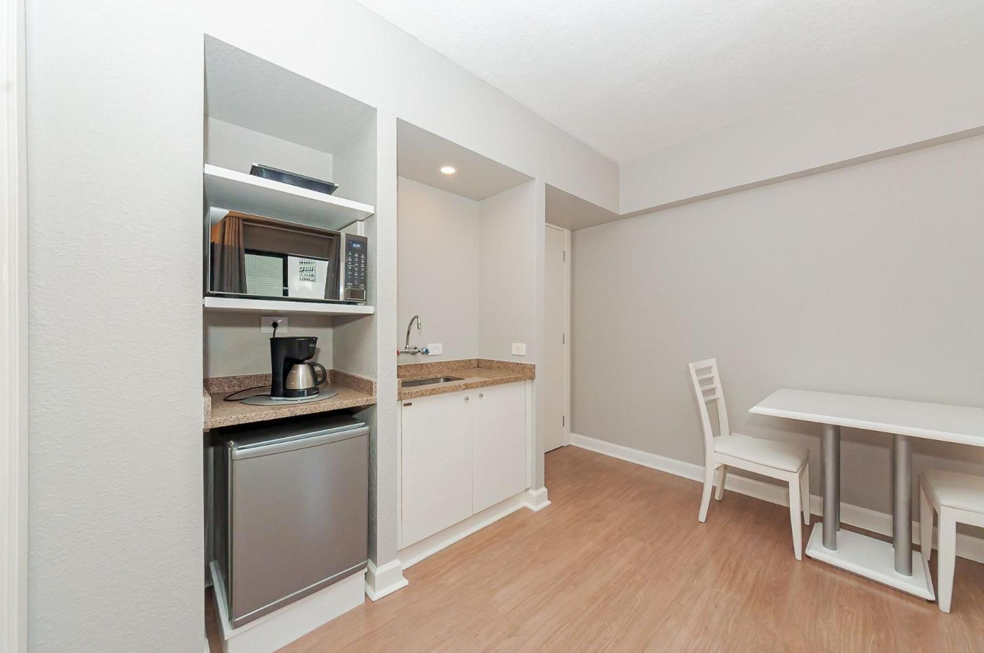 Apto-Flat Excelente Localizacao Centro-Batel - Somente Familiares Curitiba Ngoại thất bức ảnh