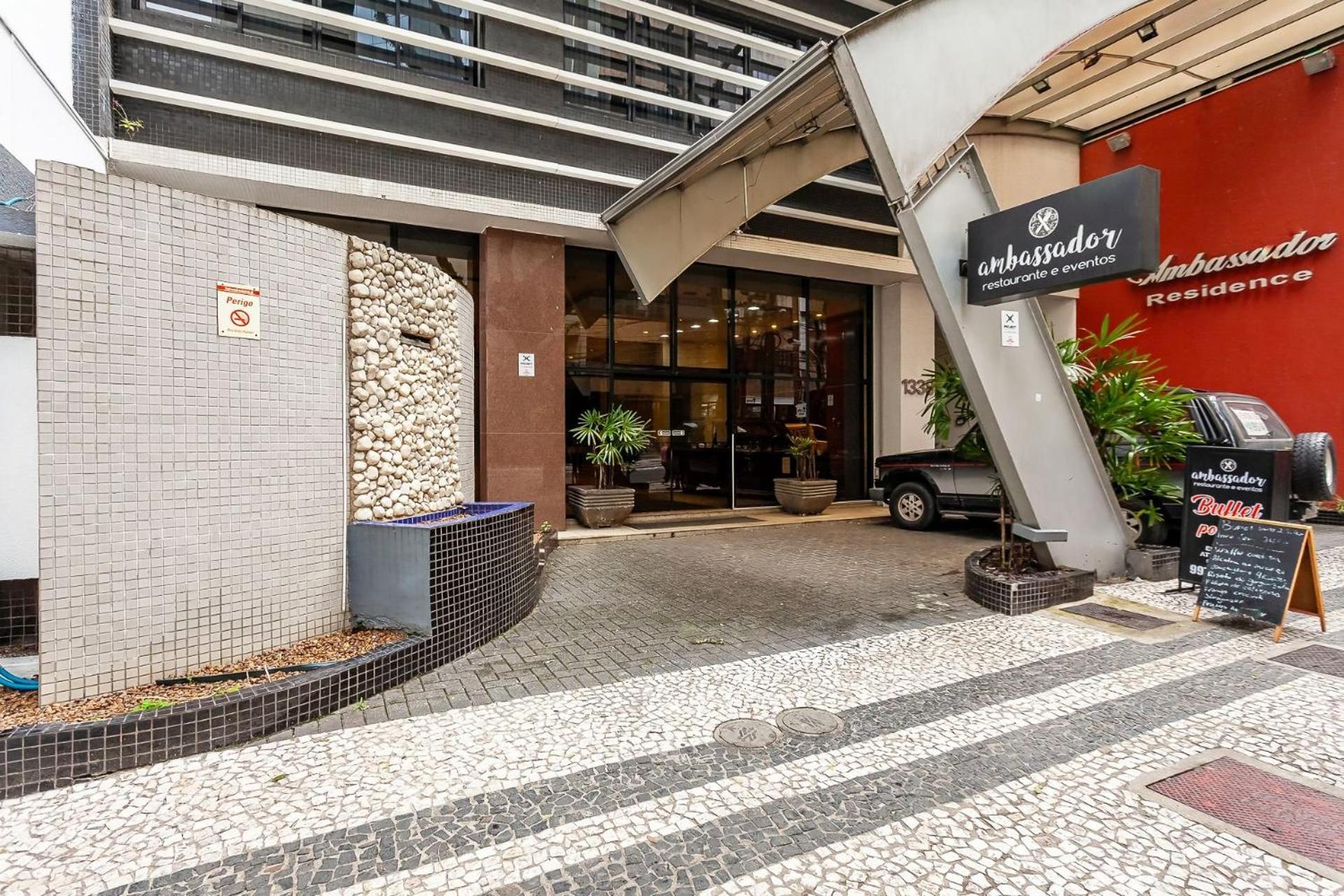 Apto-Flat Excelente Localizacao Centro-Batel - Somente Familiares Curitiba Ngoại thất bức ảnh