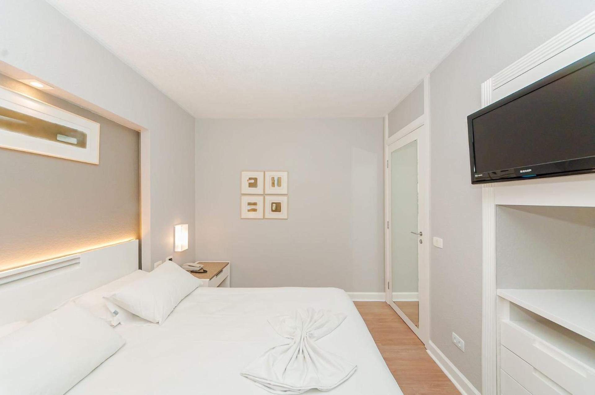 Apto-Flat Excelente Localizacao Centro-Batel - Somente Familiares Curitiba Ngoại thất bức ảnh